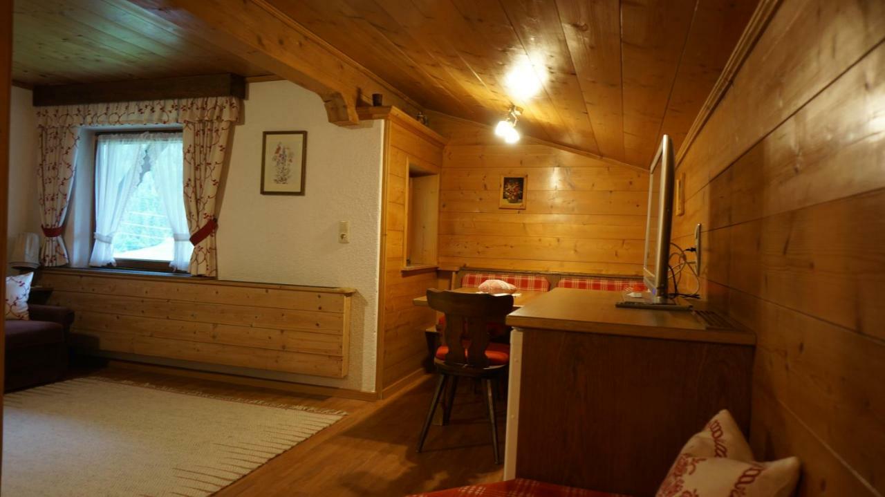 St. Hubertus Pettneu am Arlberg Exterior foto